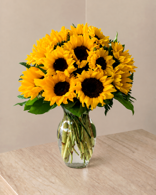 Florero con girasoles