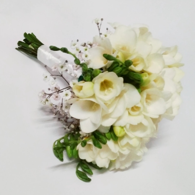 Ramo de novia chico con fresias